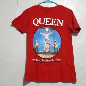 Queen t-shirt